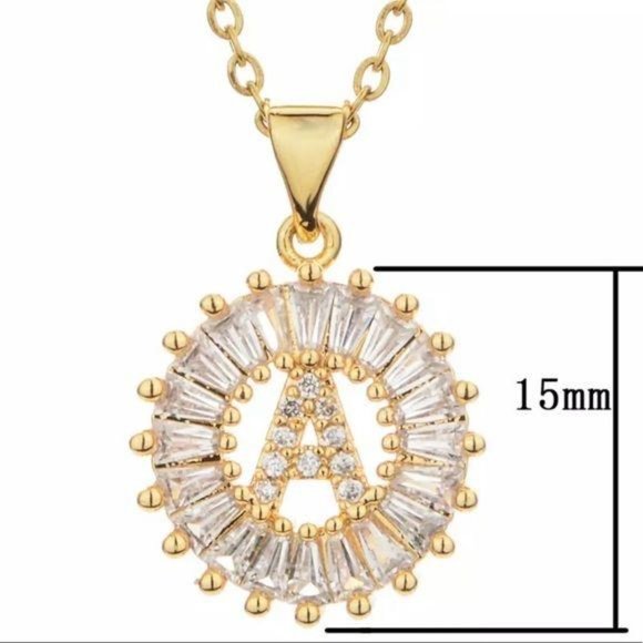 Gold Initial Crystal Sparkly Pendant Necklace A-Z - Picture 5 of 10